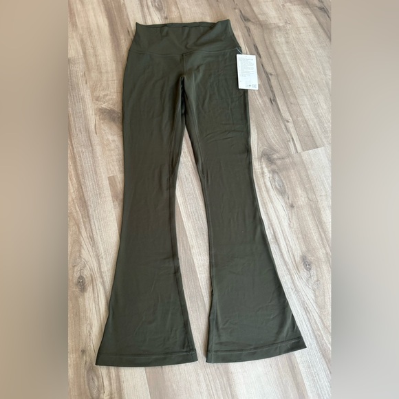 Lululemon 32” HR flares - Picture 1 of 3